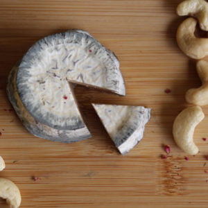 Stella Bianca di miglio - affumicato - vegan cheese
